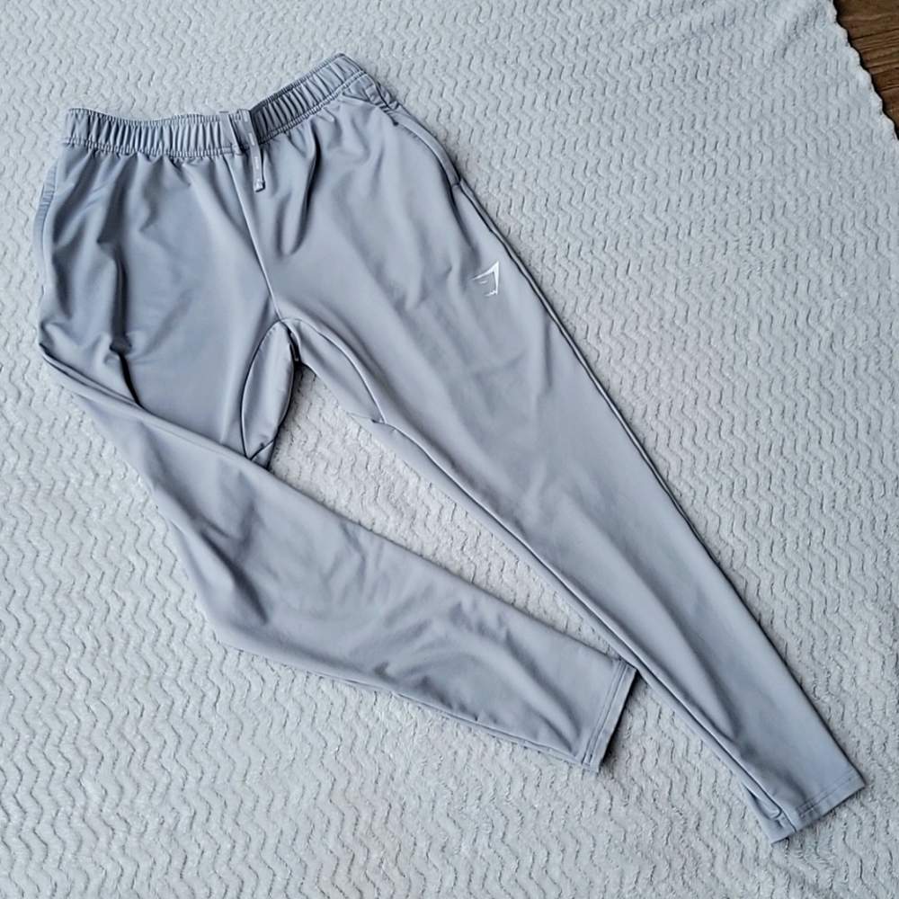 Gymshark woven joggers size Small